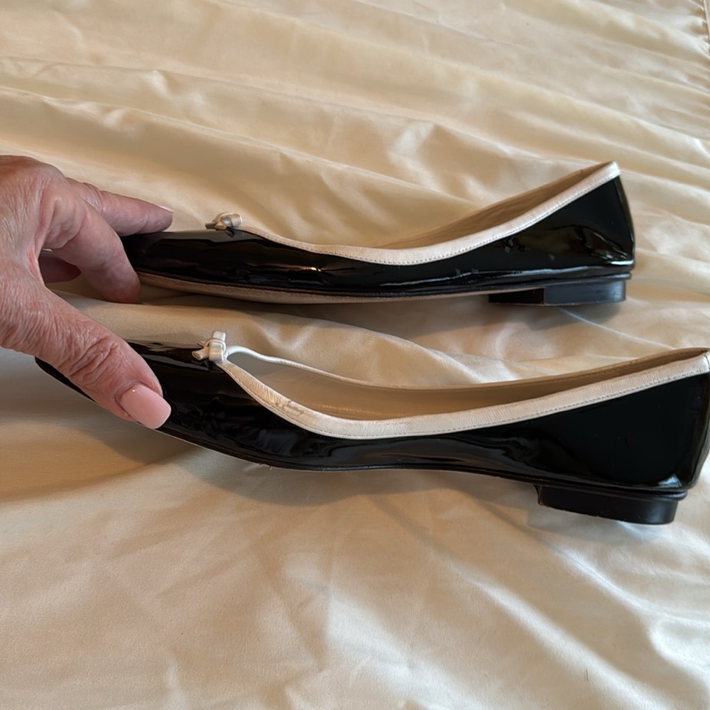 Stubbs & Wootton Black and White Flats with Elegant Trim - Picture 5 of 11